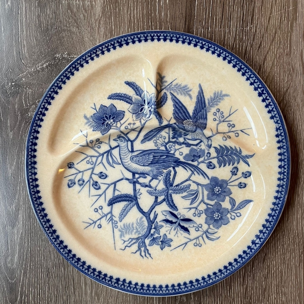 Antique villeroy & boch divided plate blue and white